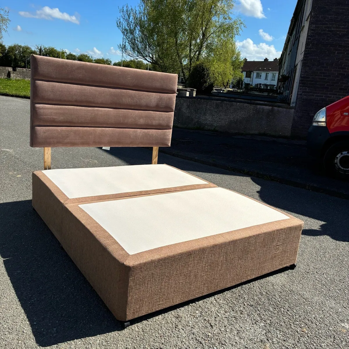 5ft king Bed kaymed king koil 15” mattress - Image 4