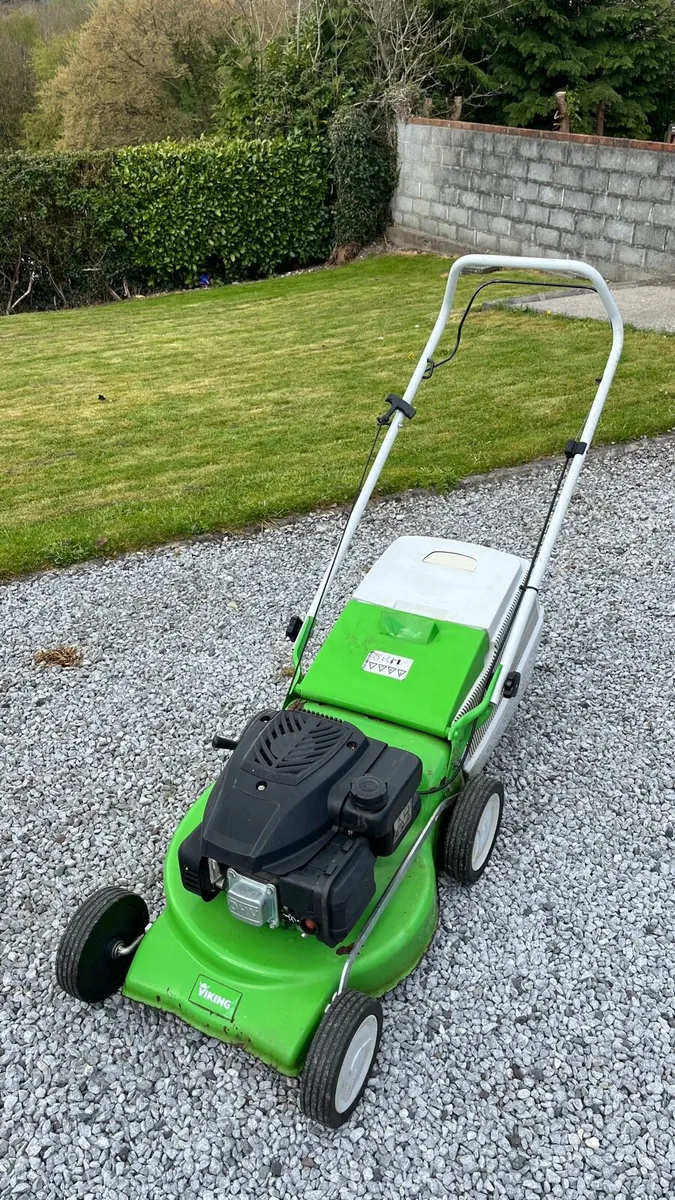 Viking MB 248.4 Lawnmower - Image 1