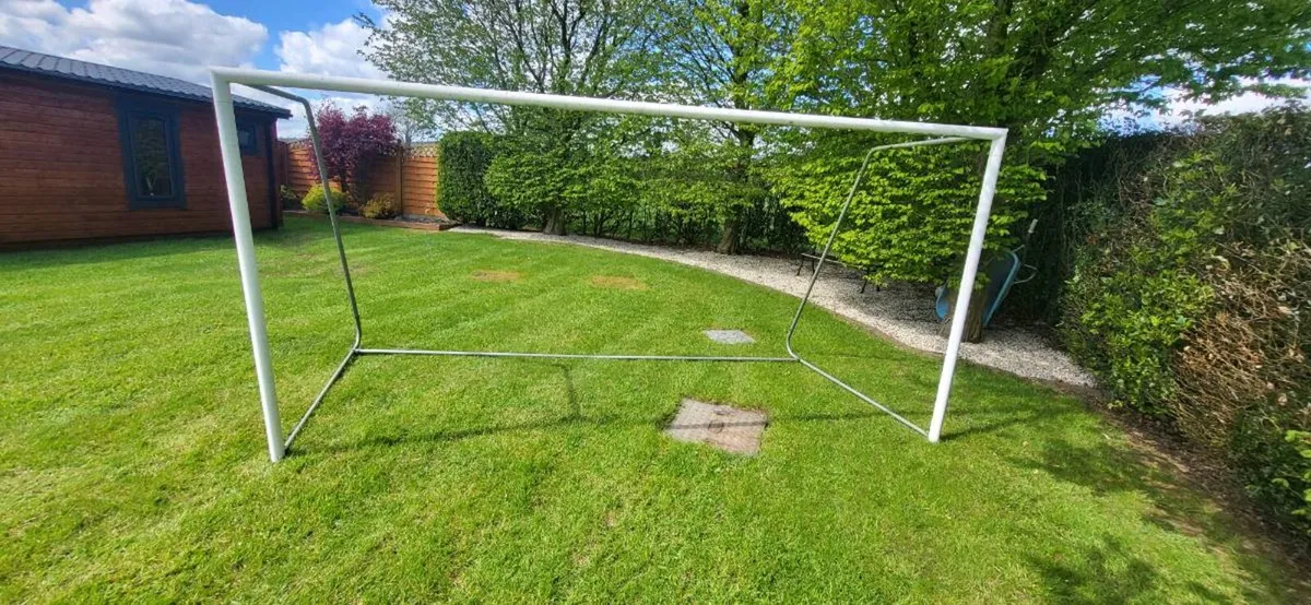 Fonza 12 x 6 soccer goal - Image 1