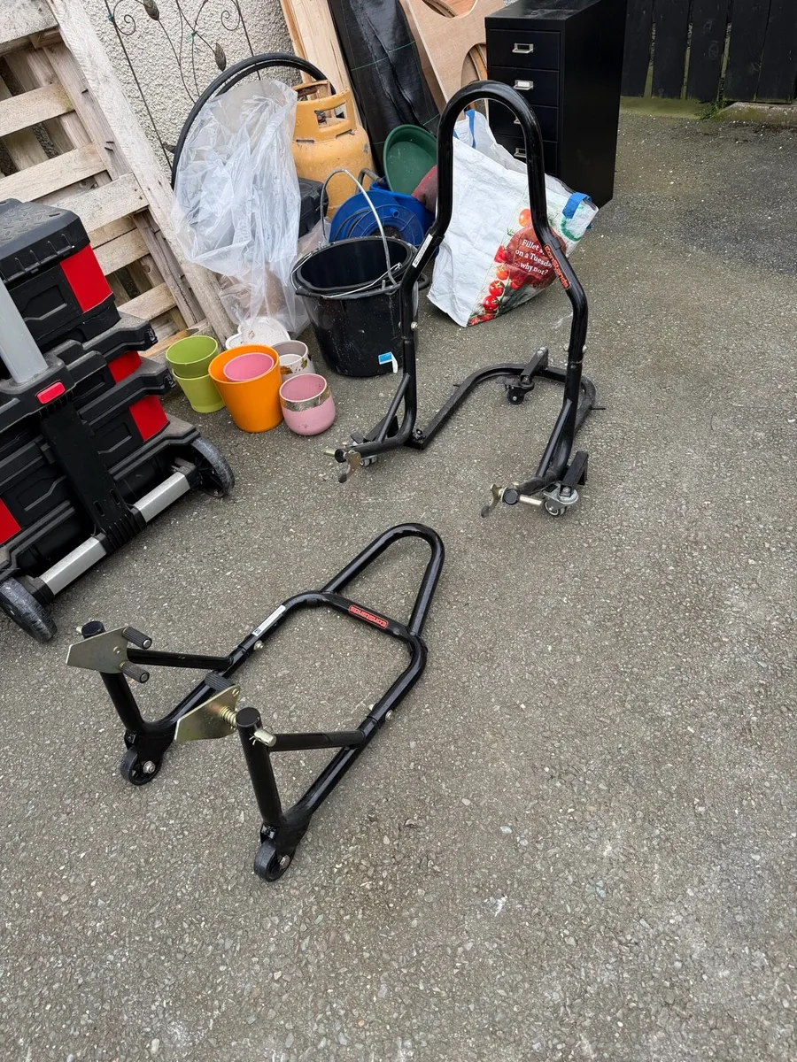 Paddock stands - Image 1