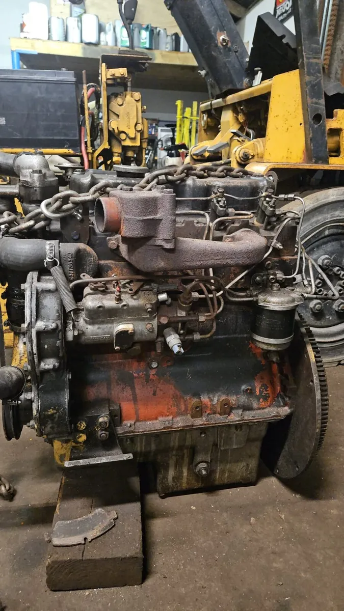 Cat forklift - Image 2