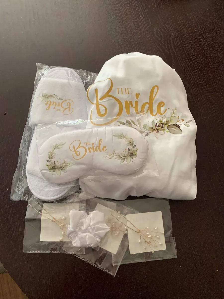 Bridal morning outfit