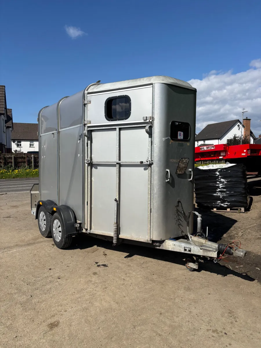 Ifor Williams classic 505 horsebox - Image 1