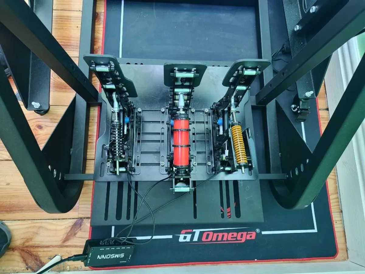 Racing Simulator - Image 2