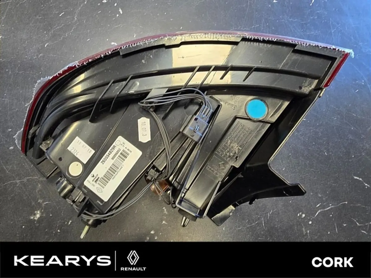 LHR (LEFT HAND REAR) OUTER TAIL LAMP - Image 2