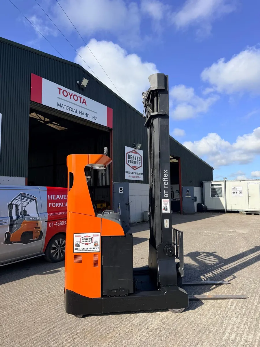 Toyota RRE160 Reach Truck - Image 3