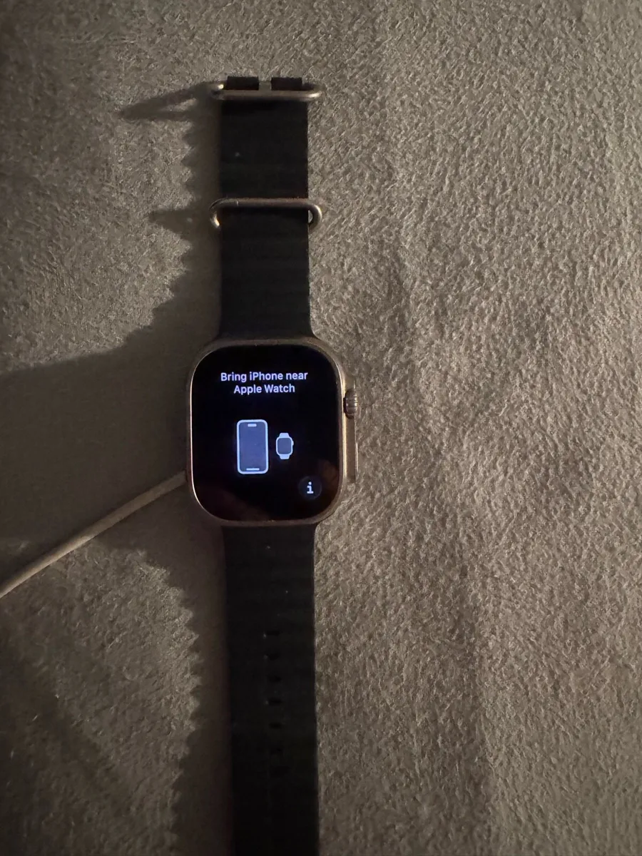 Apple Watch Ultra 49mm (2022) - Image 2