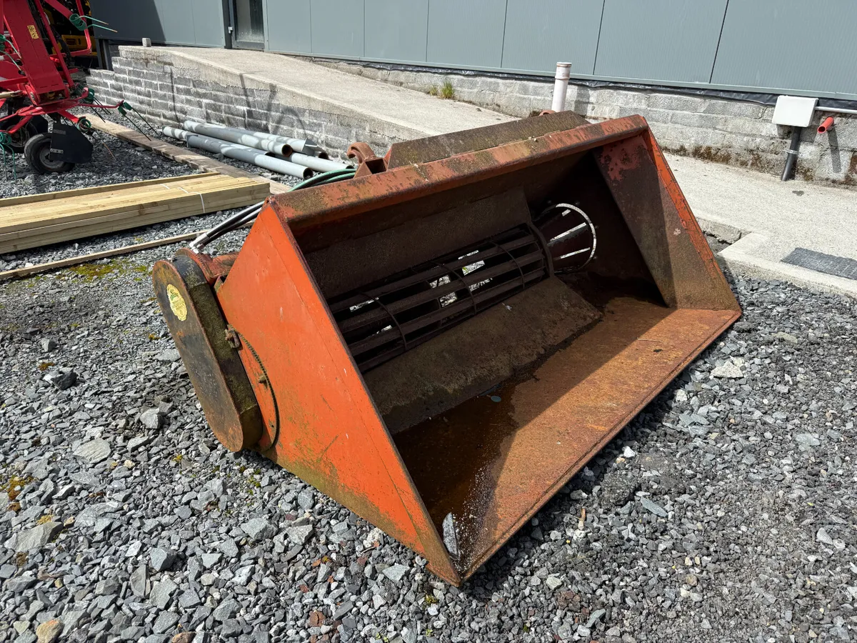 Beet Chopper Bucket - Image 1