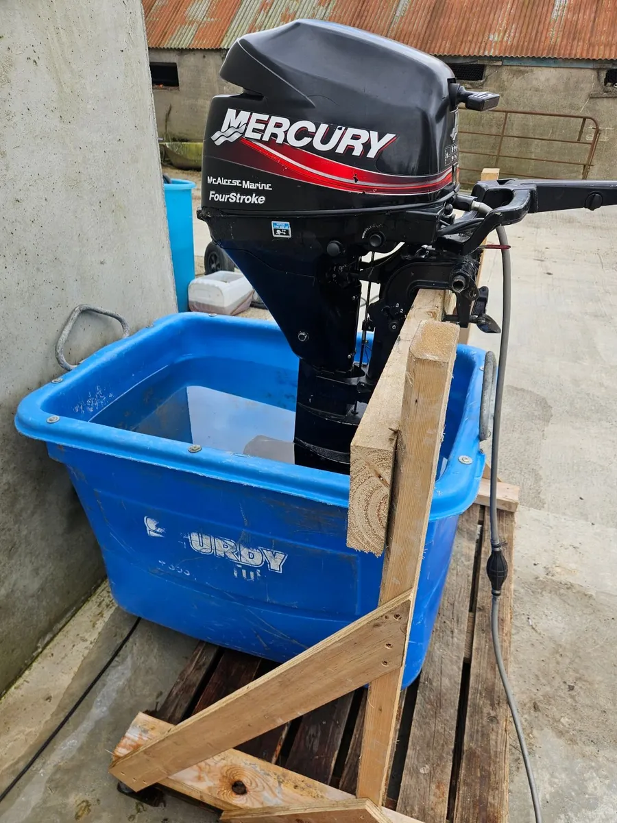 Mercury 8hp outboard engine - Image 4