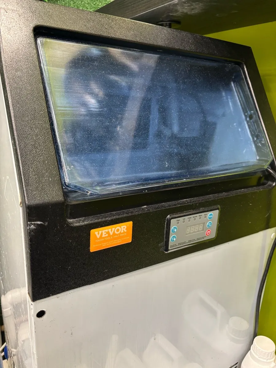 VeVor ice maker - Image 1