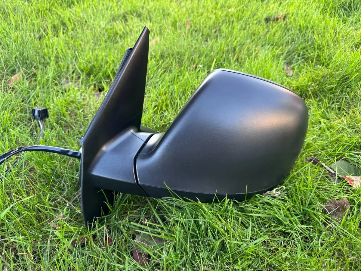 Vw transporter passenger wing mirror - Image 1