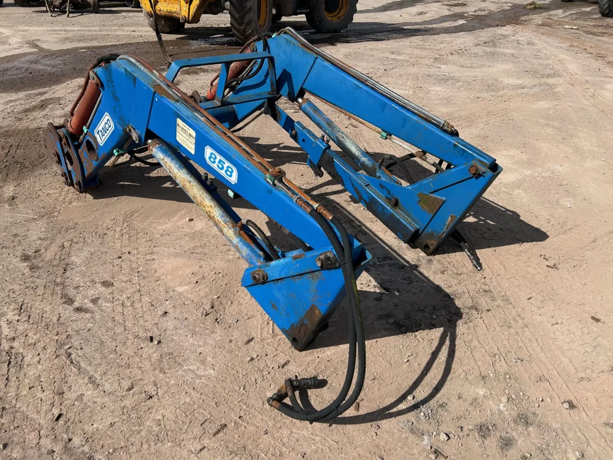 Tanco 858 Loader For Ford 5030 ETC.... - Image 3
