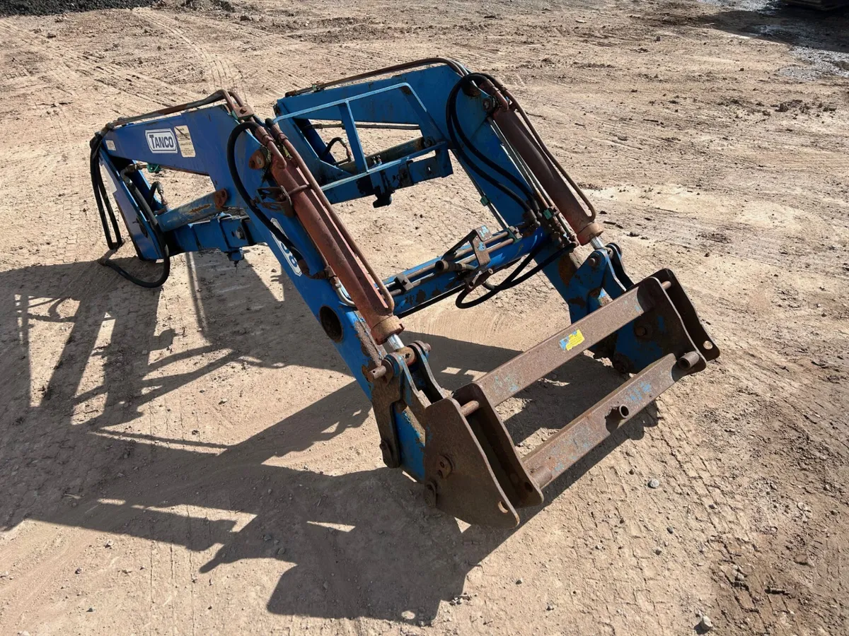 Tanco 858 Loader For Ford 5030 ETC.... - Image 2