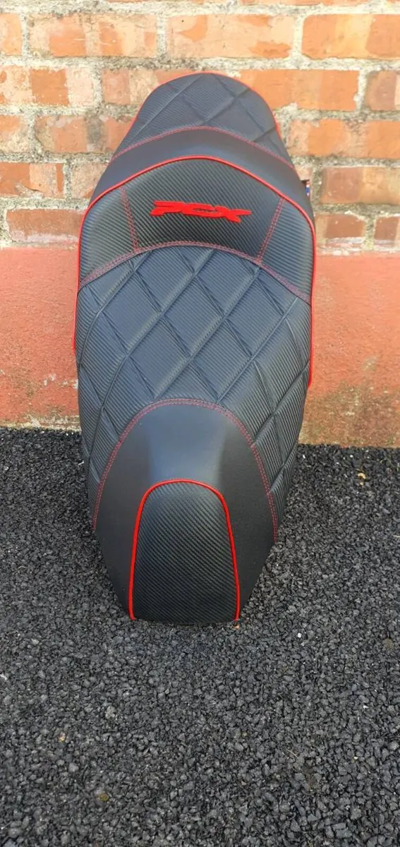 Honda pcx 125cc accessories - Image 1