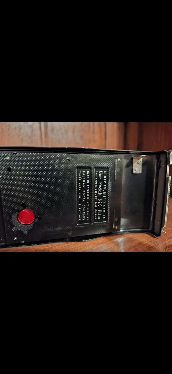 Vintage Camera Kodak Tourist - Image 3
