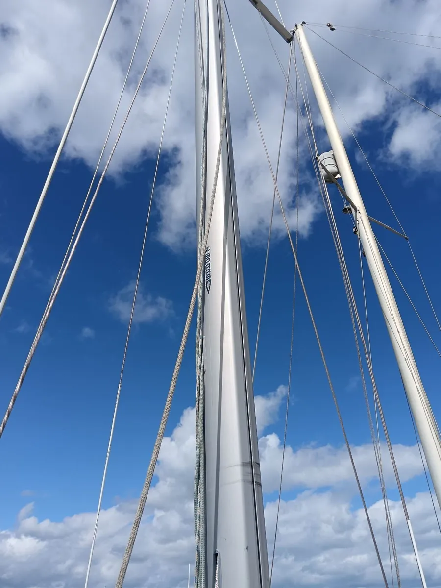 Z-Spars Yacht Mast & Furler - Image 3