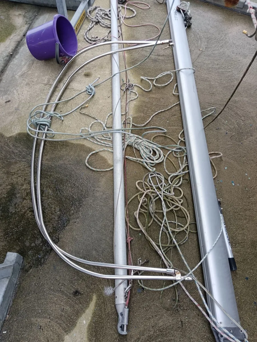 Z-Spars Aluminium Yacht Boom