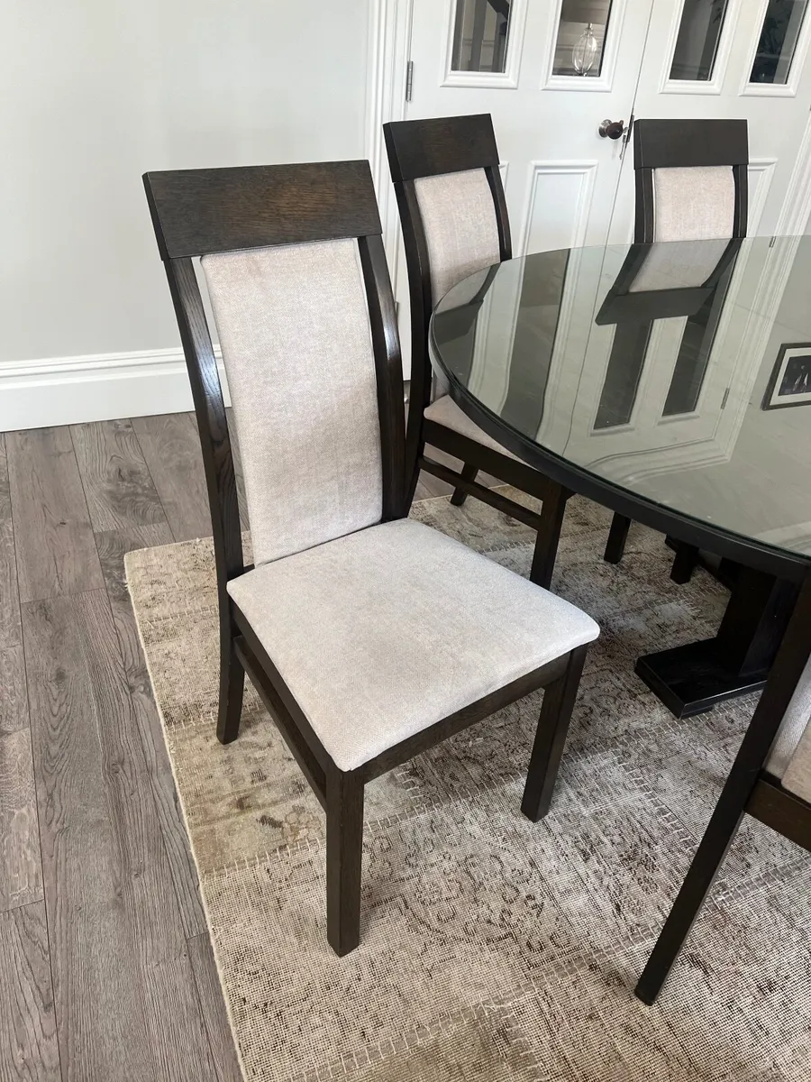 Dining table and chairs - Image 3