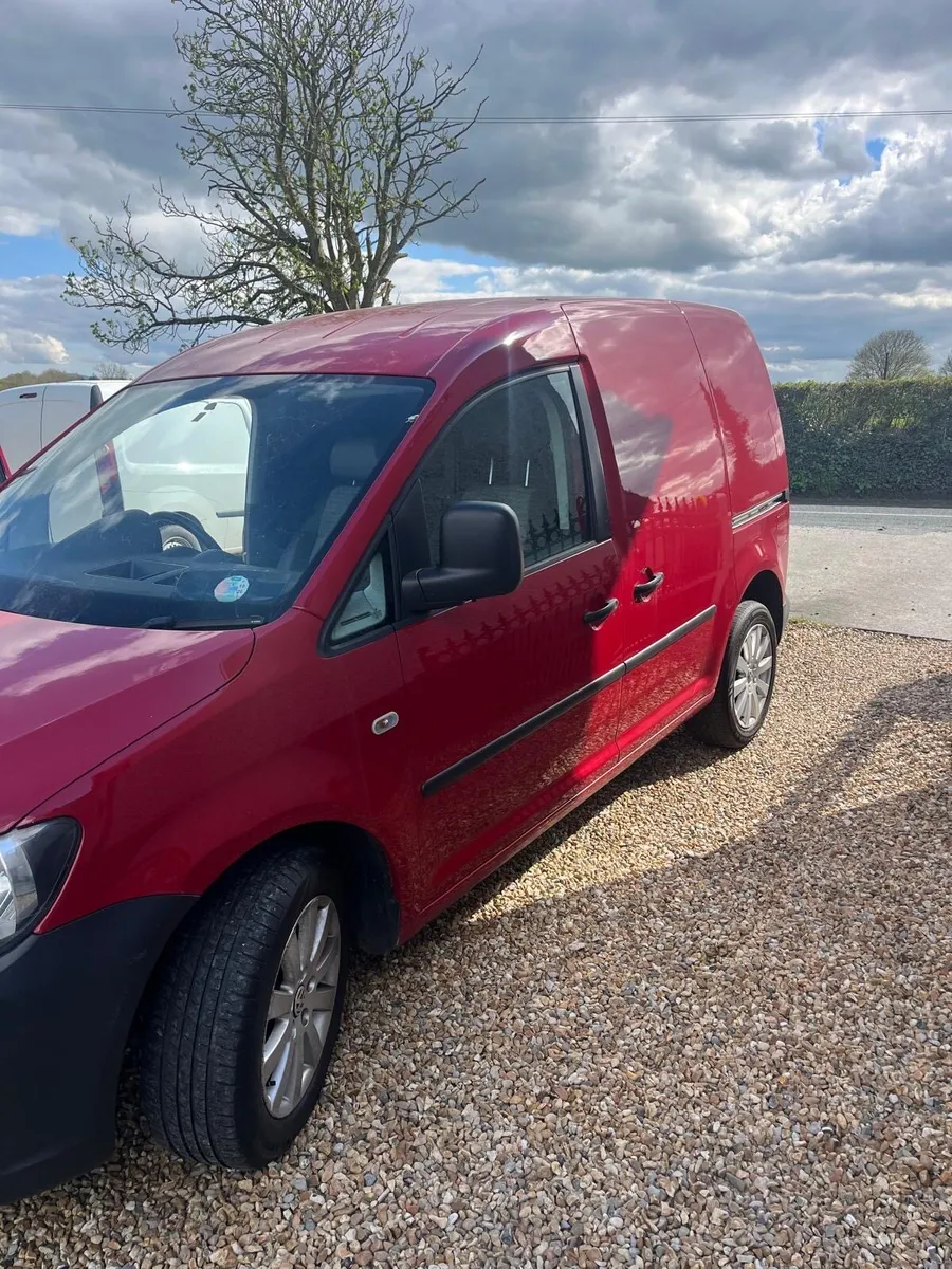 132 Caddy van - Image 1