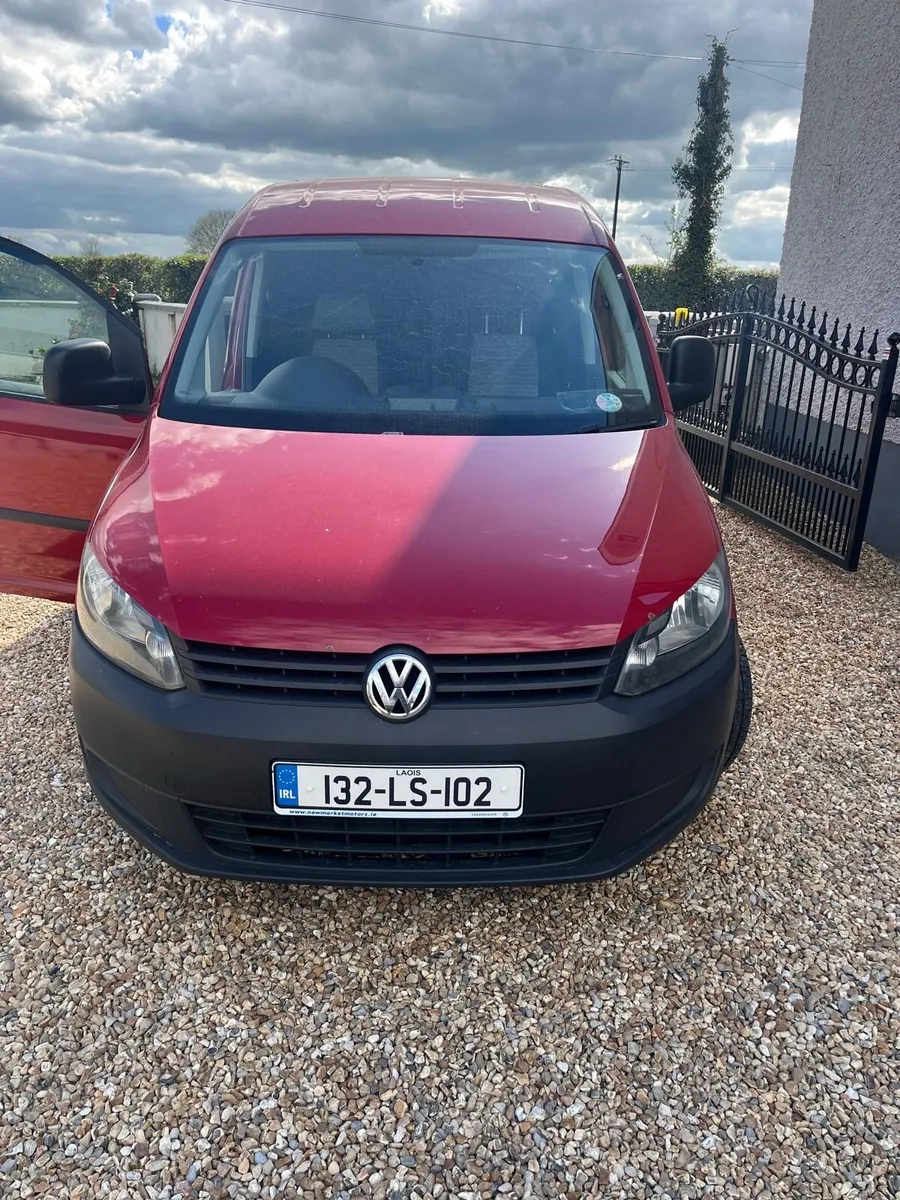 132 Caddy van - Image 2