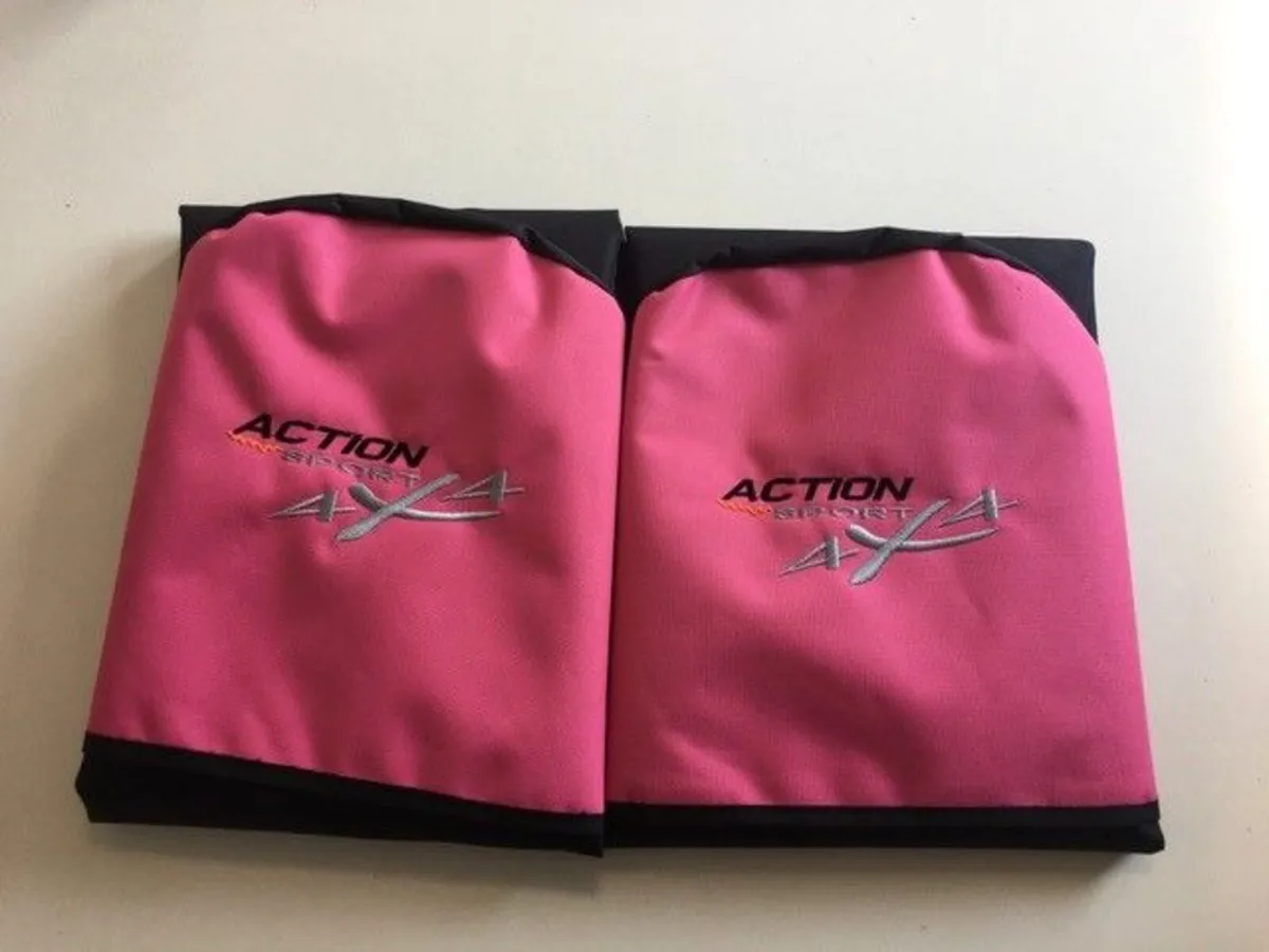 ACTION SPORT 4×4 HEAVY DUTY SEAT COVERS – PINK - Image 1