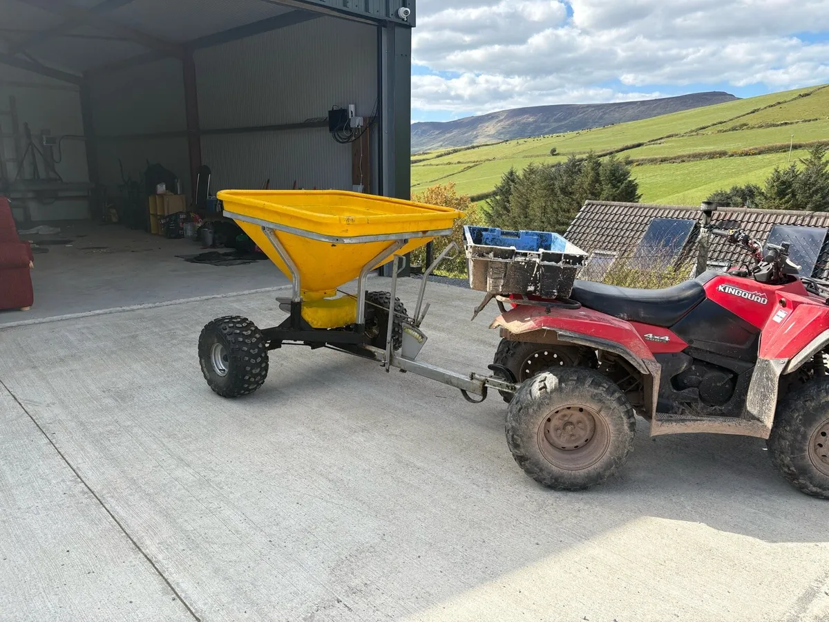 Quad spreader - Image 1