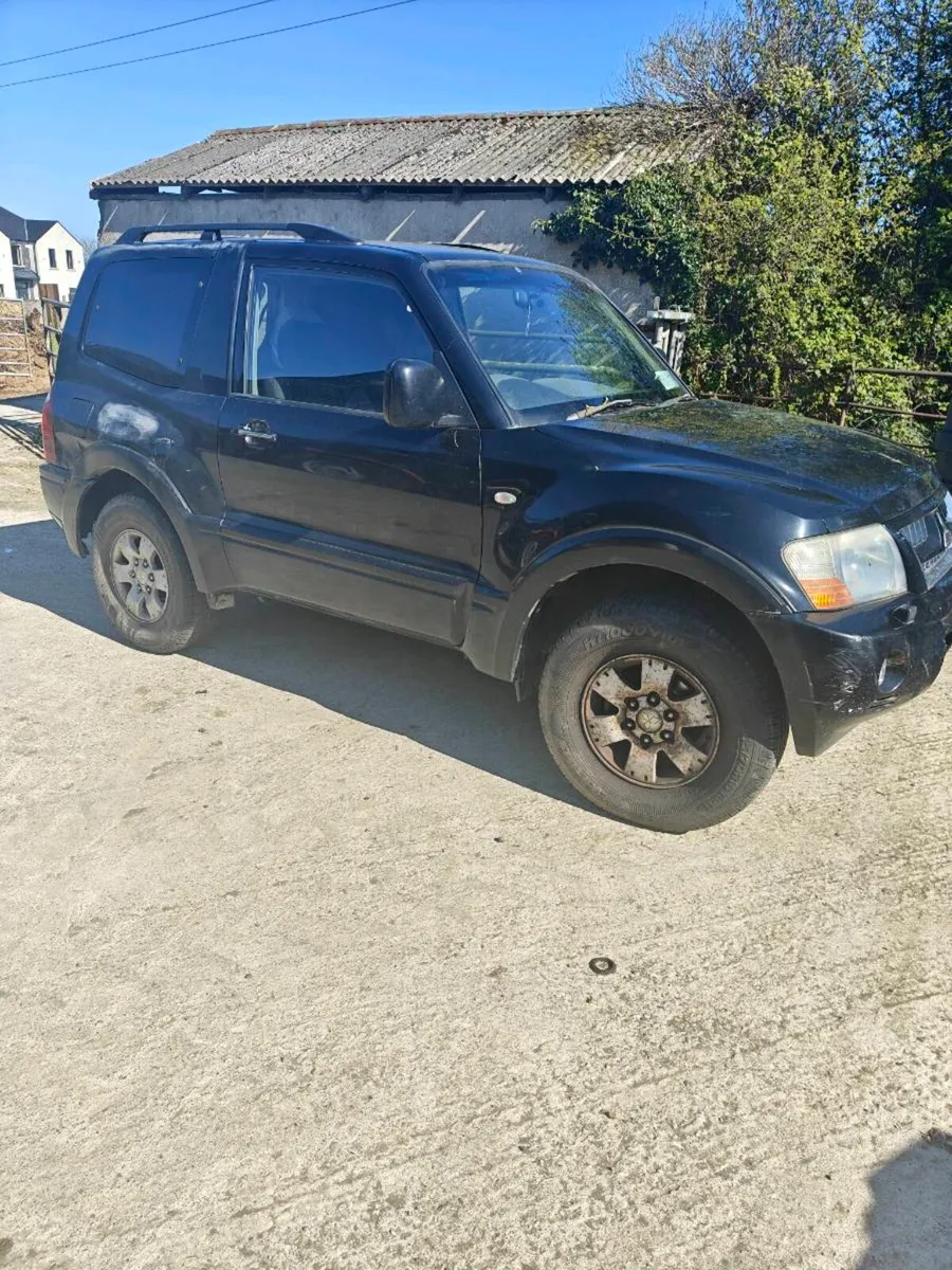 Mitsubishi pajero - Image 1