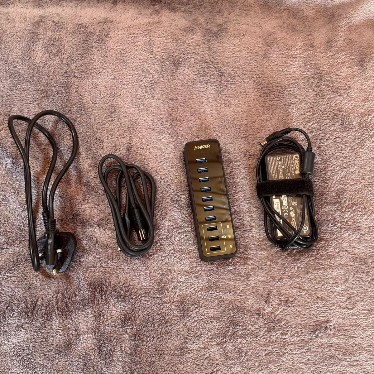 Anker USB 3.0 Data Hub 60W 10 port Warranty - Image 1