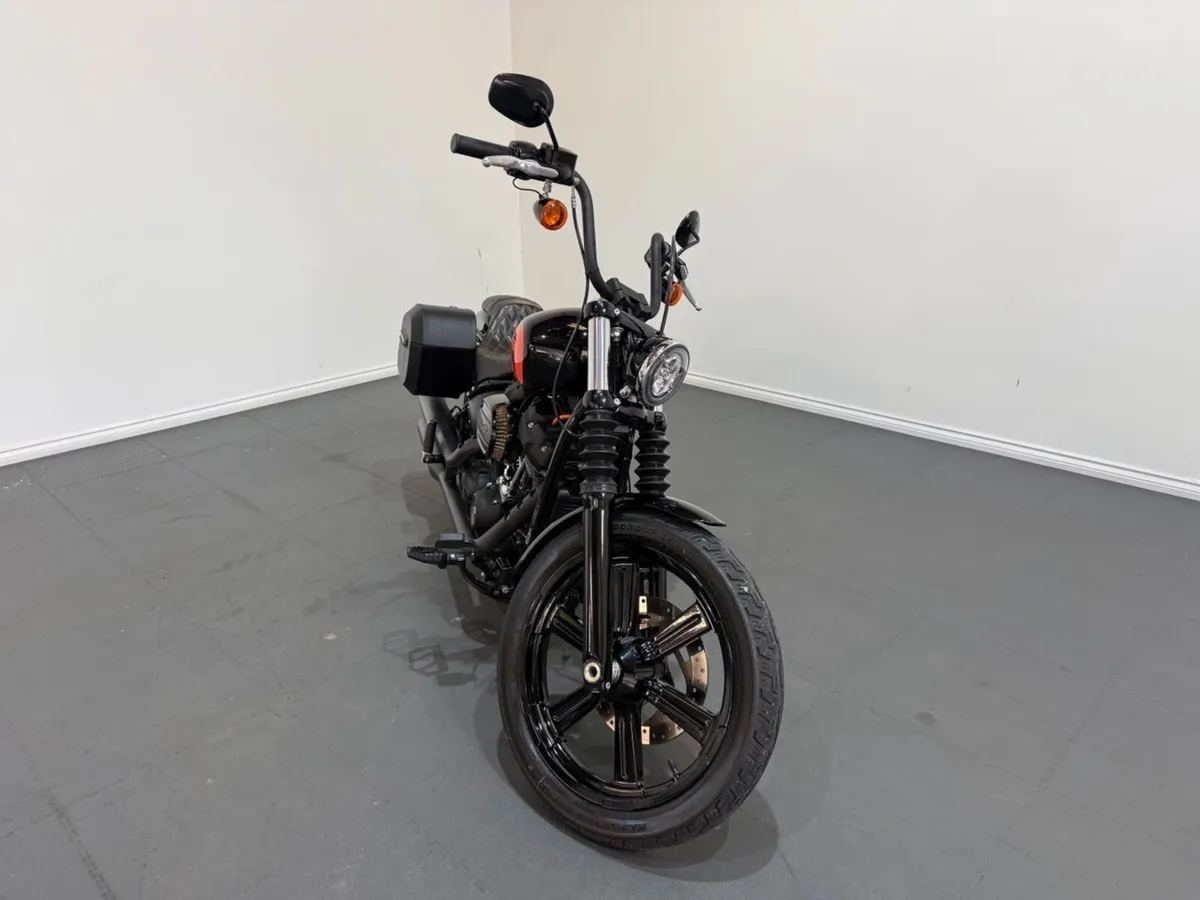 HARLEY DAVIDSON Street Bob 114 ( 1868 CC ) - Image 4