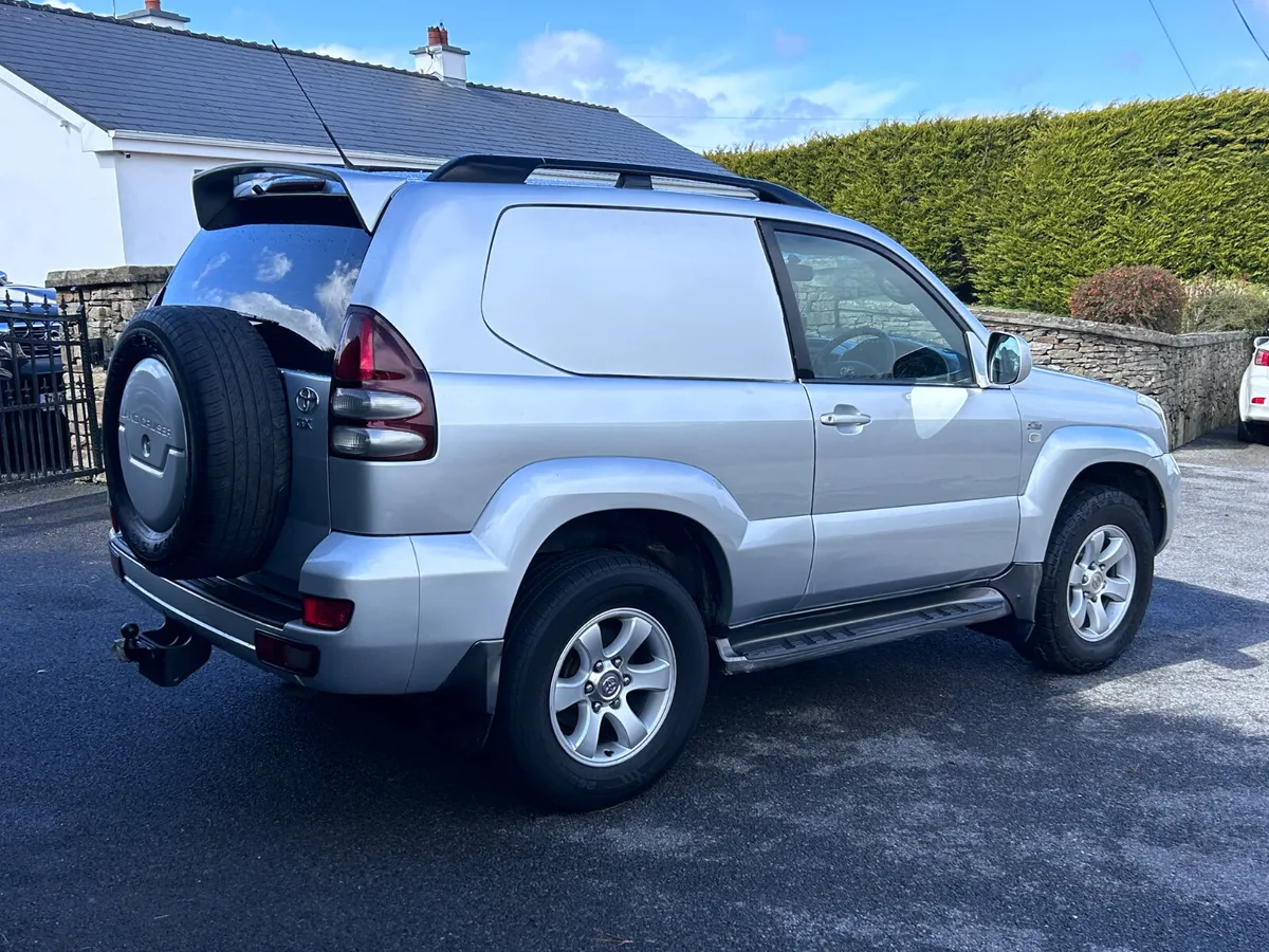 2007 Toyota Land Cruiser SWB - Image 2