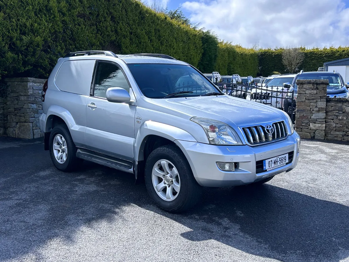 2007 Toyota Land Cruiser SWB - Image 1