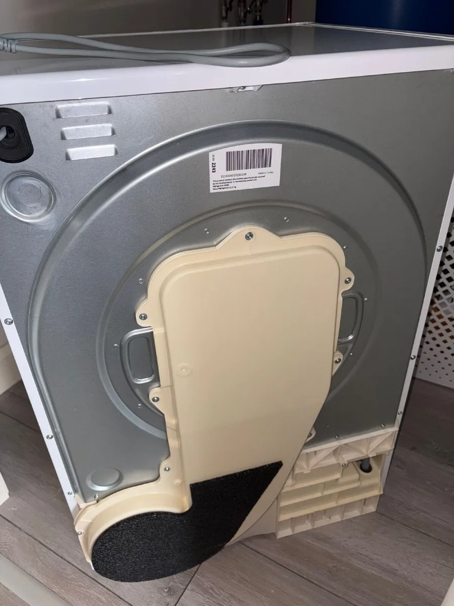 Candy tumble dryer( heat pump) - Image 4