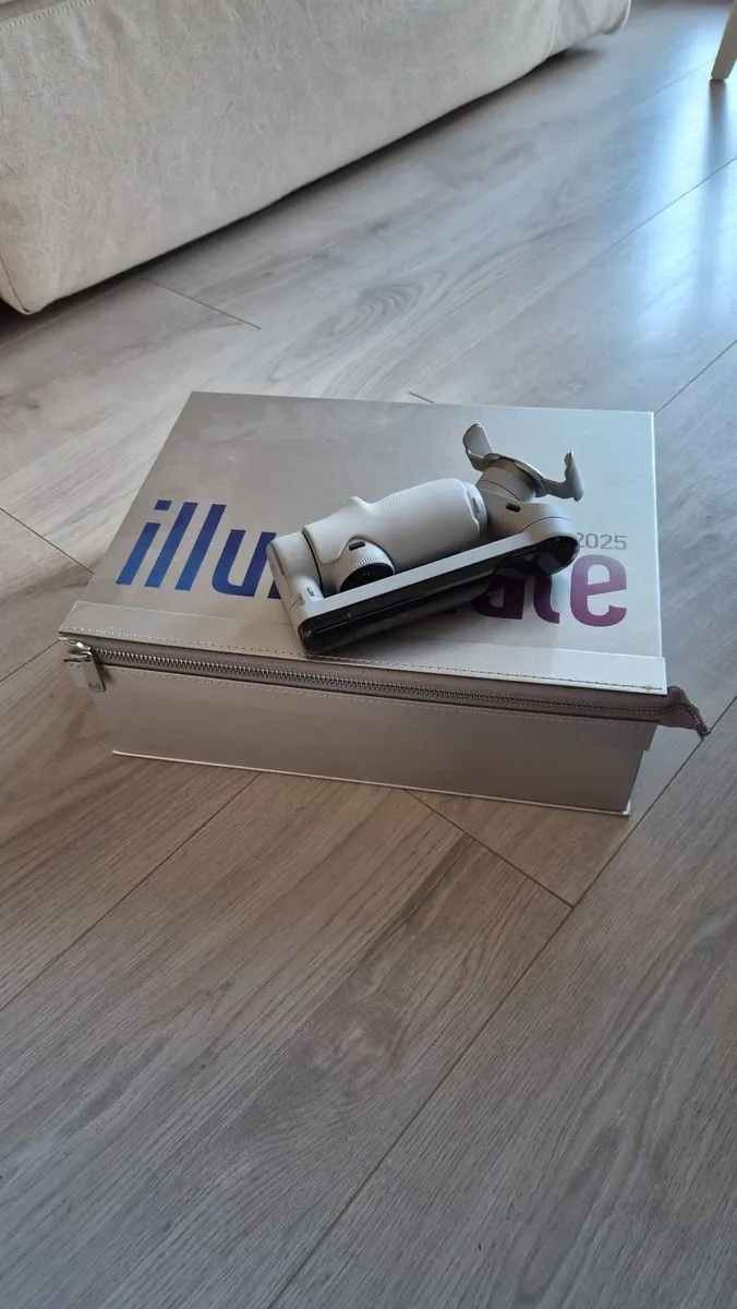 Insta 360 Flow Pro Gimble - Image 4