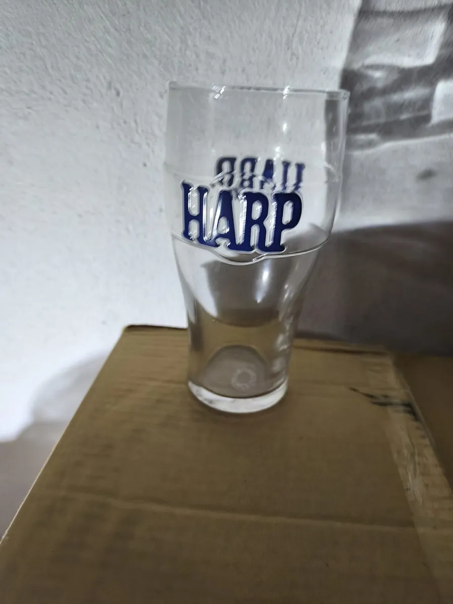 Pint glasses - different types & quantities - Image 4