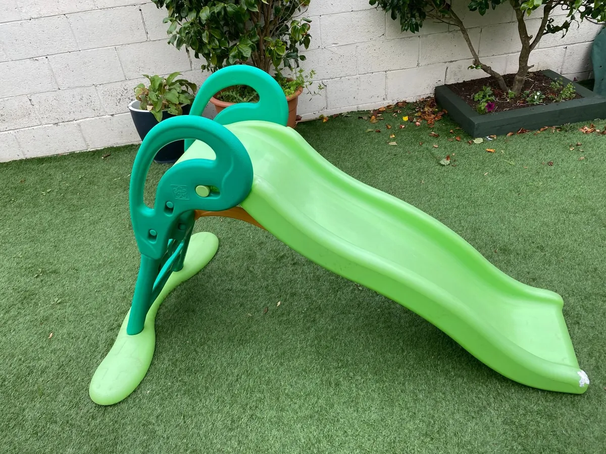 GARDEN SLIDE - Image 2