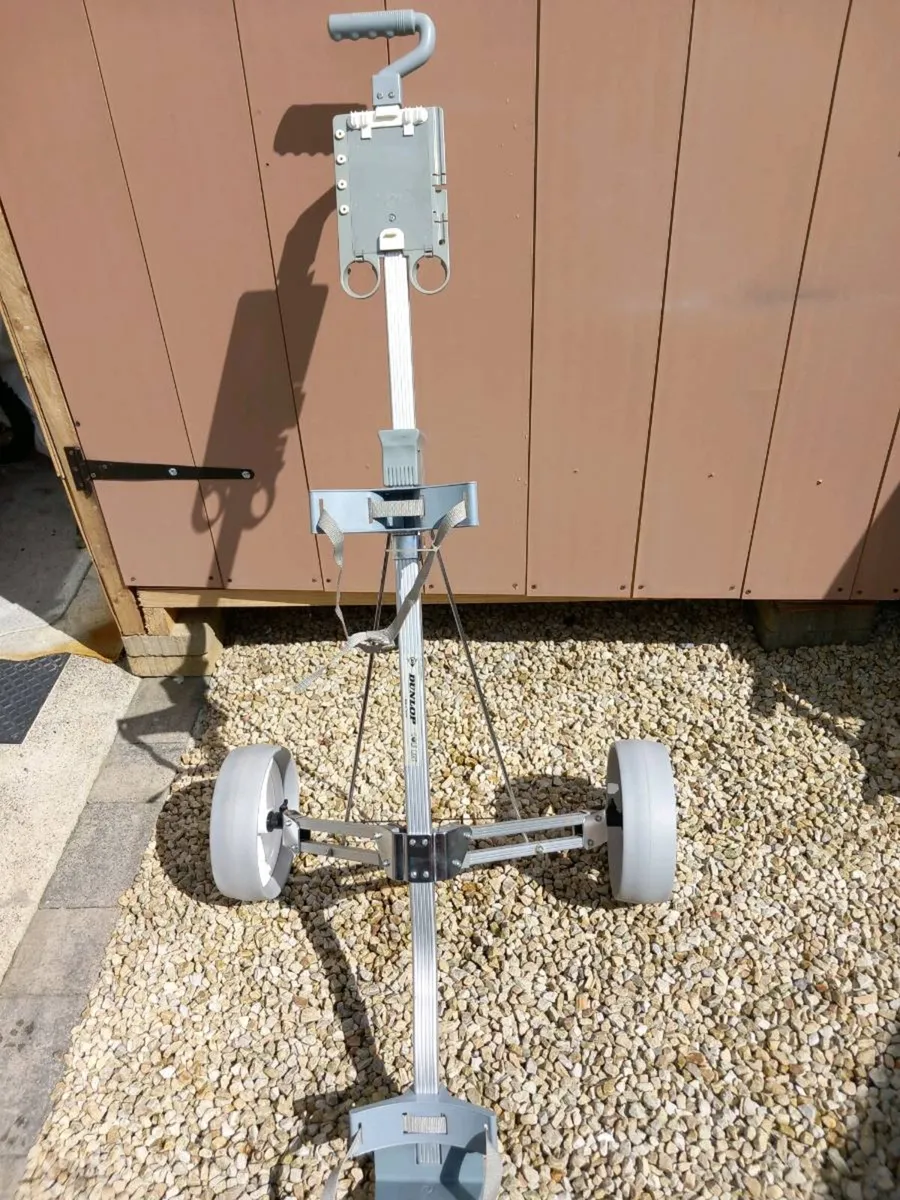 Dunlop golf trolley. - Image 3