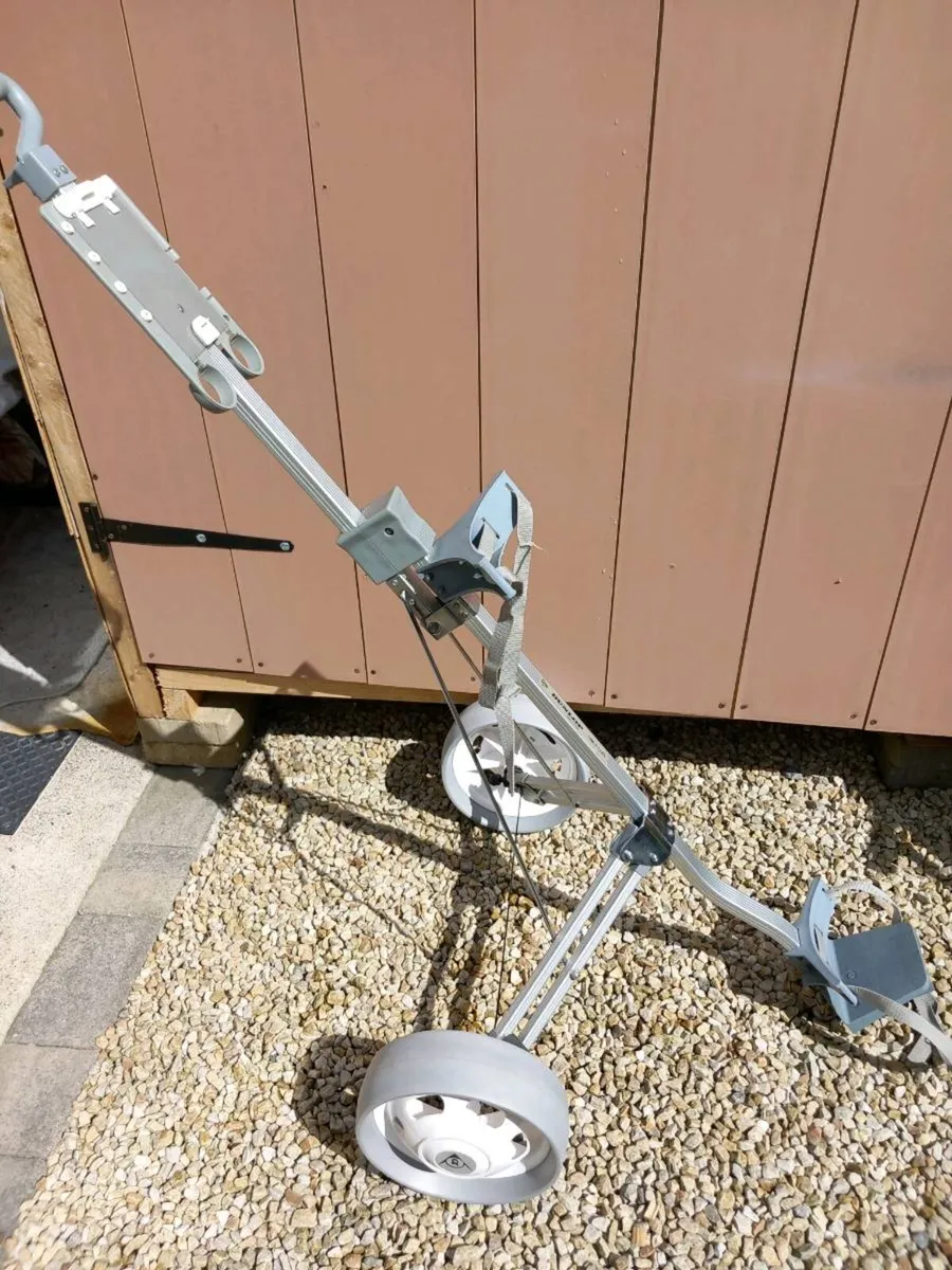 Dunlop golf trolley. - Image 4