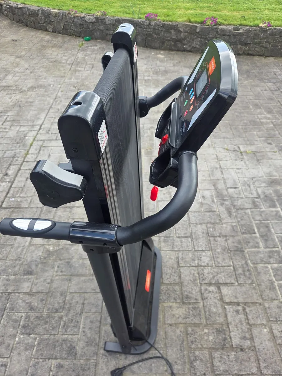 THREADMILL - Image 1