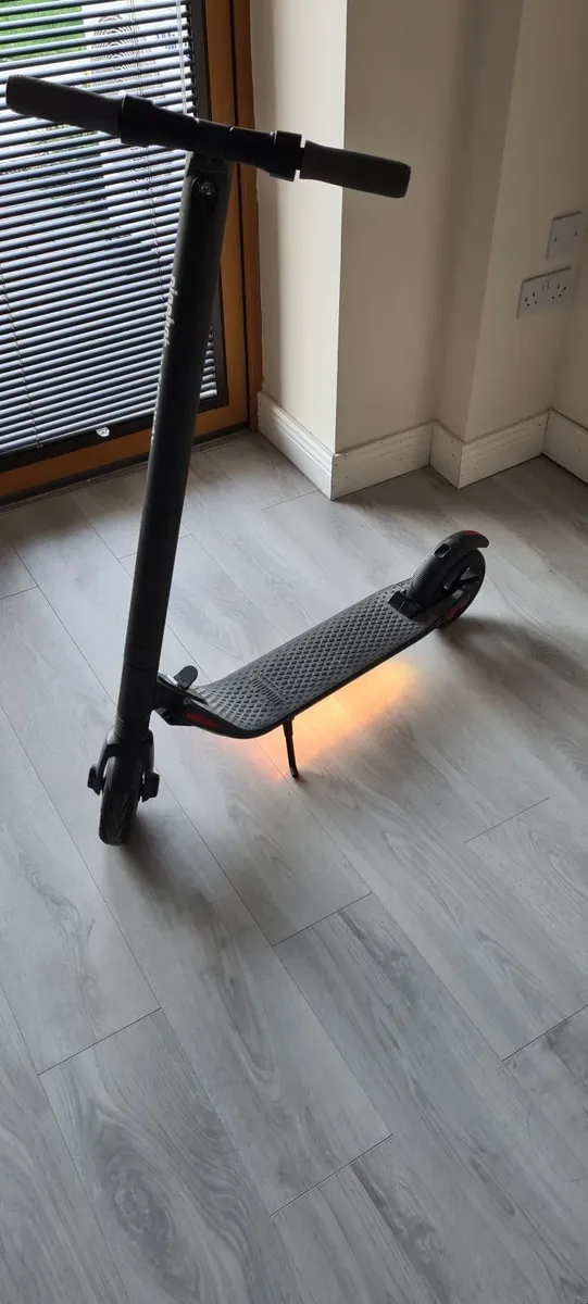 Segway Ninebot KickScooter ES2 - Image 3