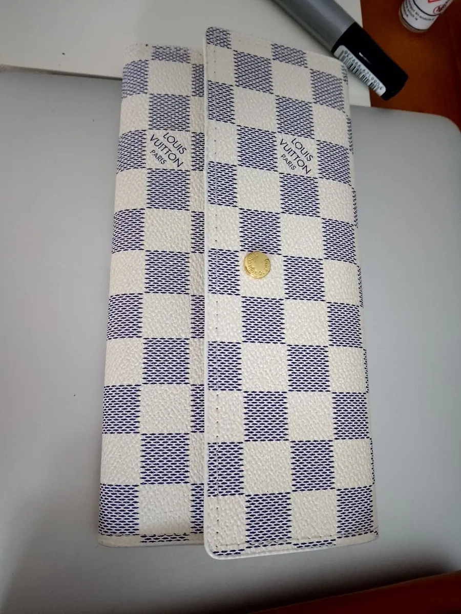 VARIOUS LADIES BAGS ETC - Image 2