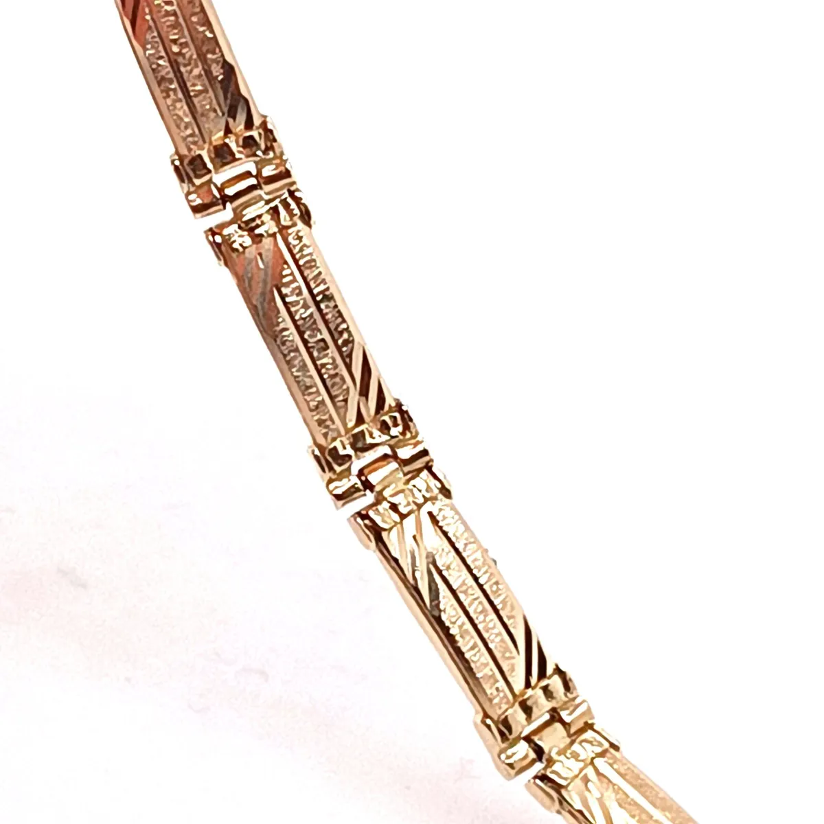 14k Yellow Gold Brushed Link Bracelet - Image 4