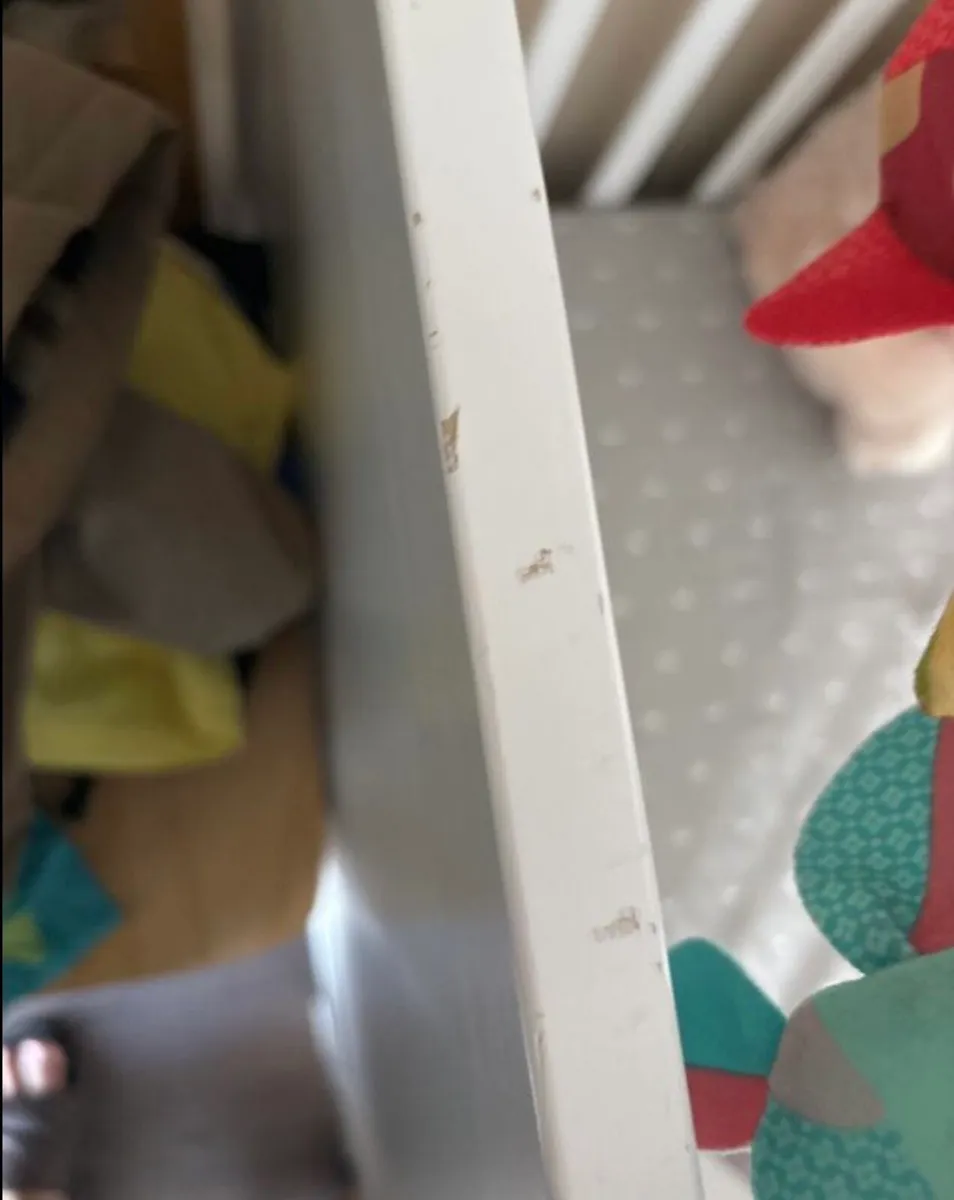 Baby elegance cot - Image 3