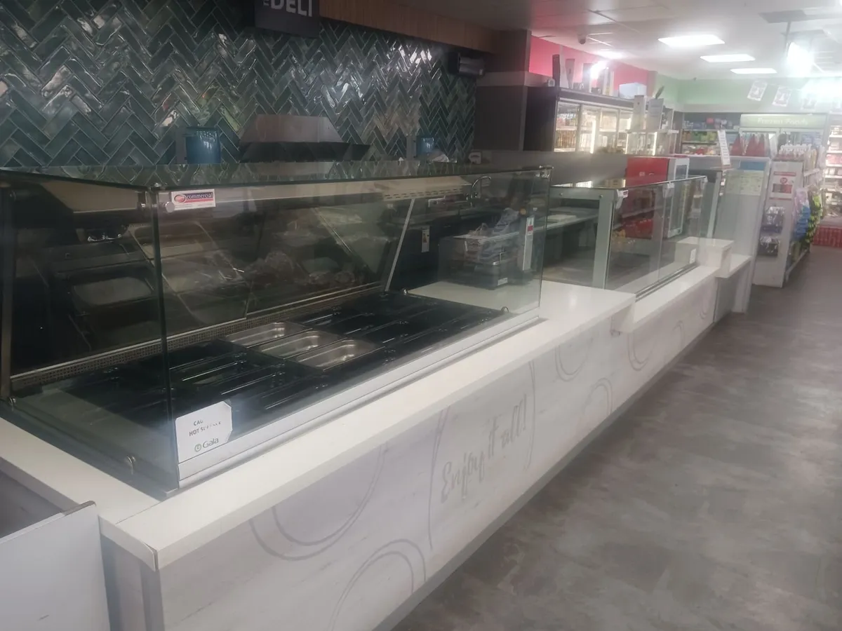 HotDeli counter - Image 1