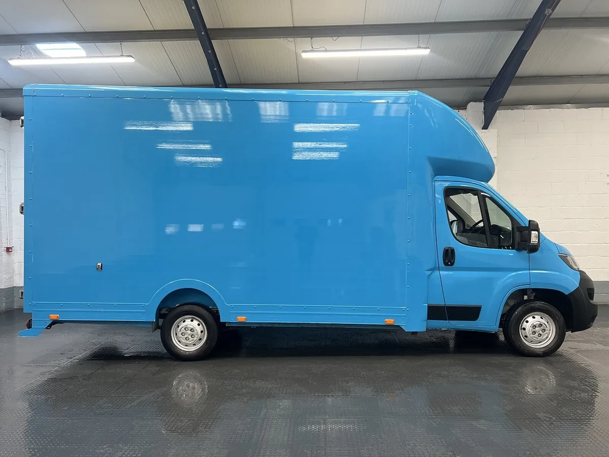 2022 Peugeot Boxer Low Loader Van - Image 1