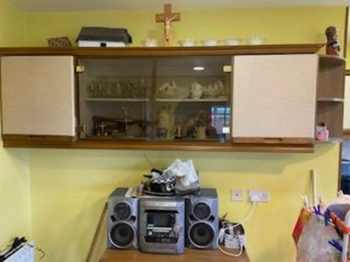 kitchen units, Neff induction hob, oven and fan - Image 4