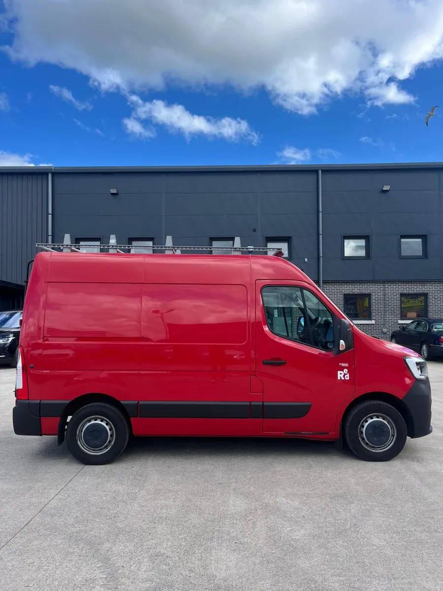 2021 Renault Master 2.3d High Roof SWB - Image 3