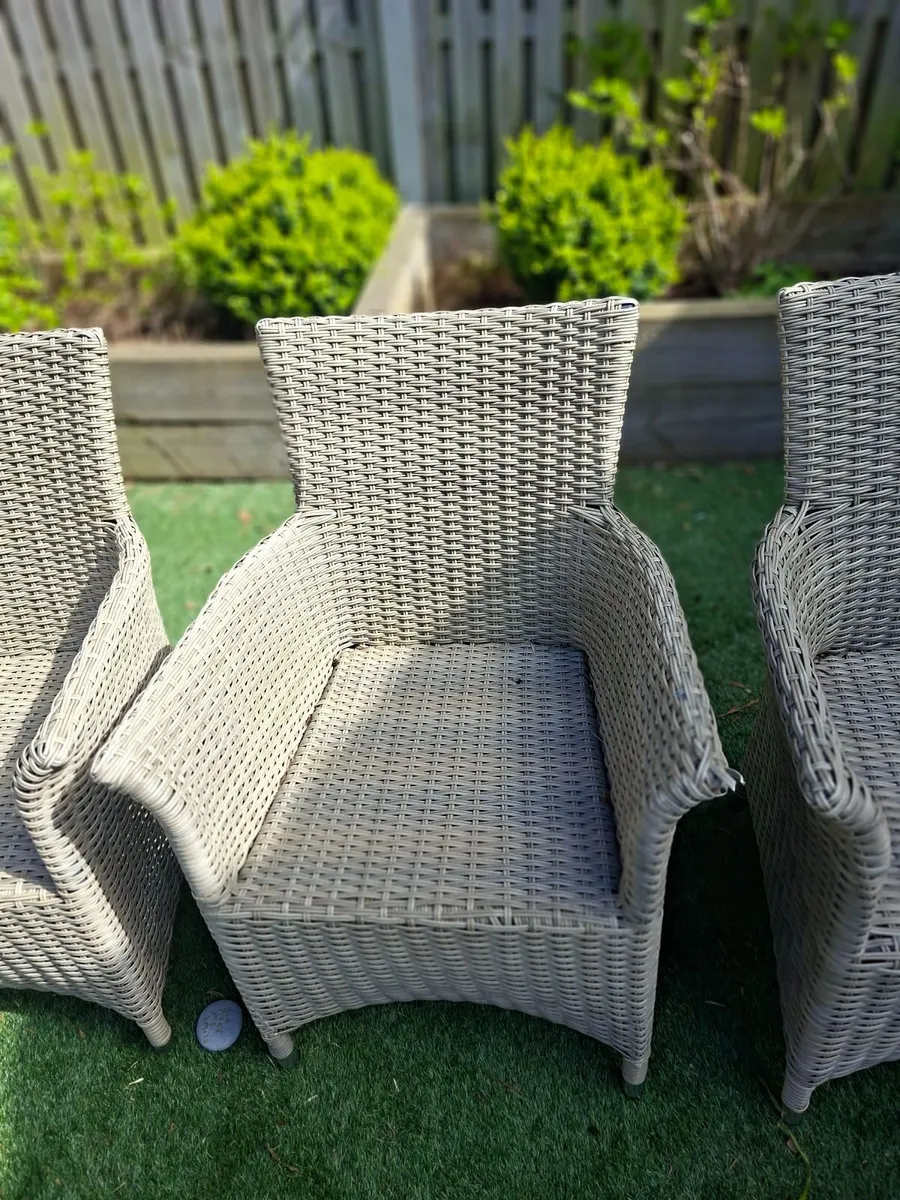 Garden Furniture - Image 3