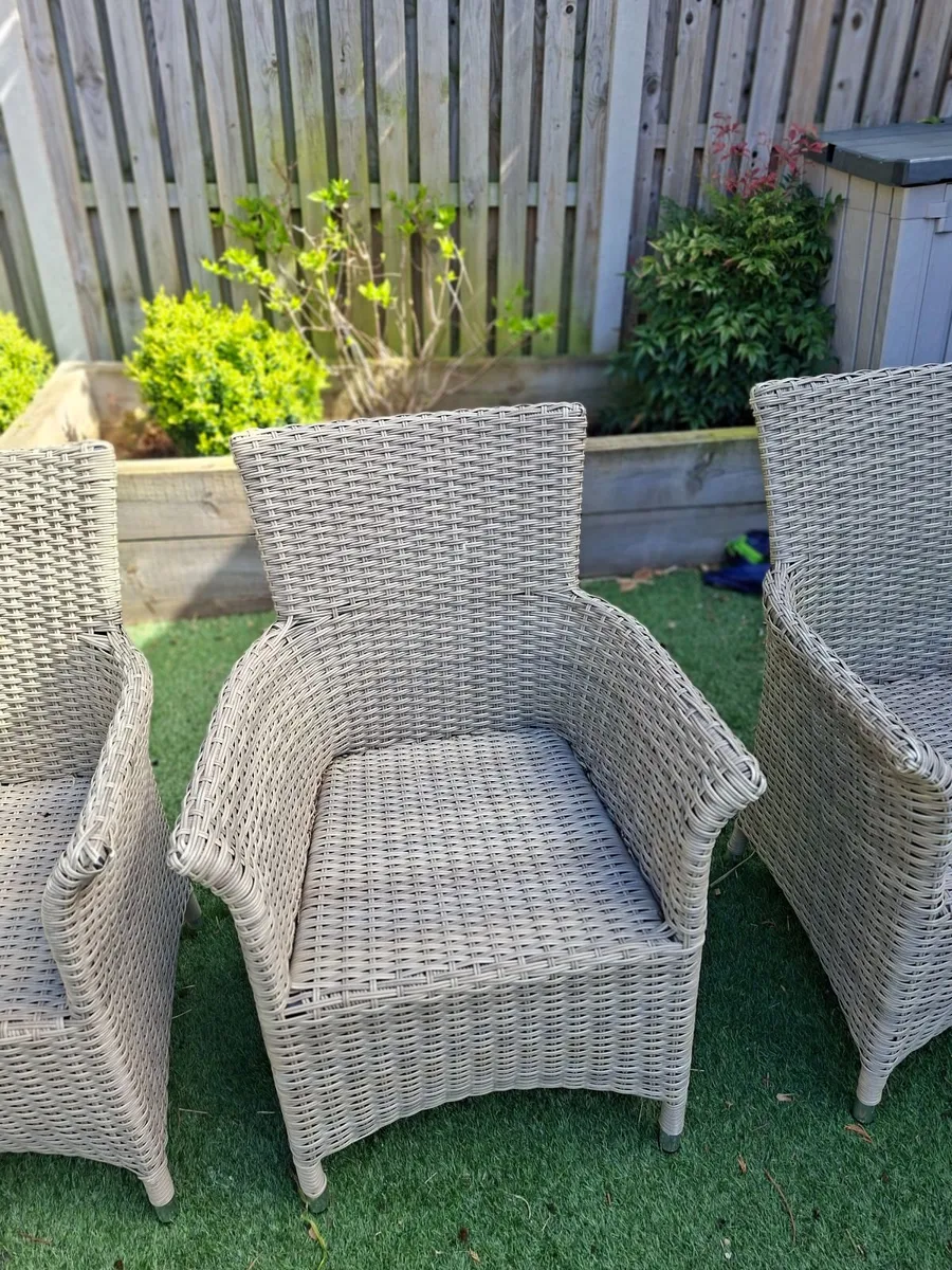 Garden Furniture - Image 4