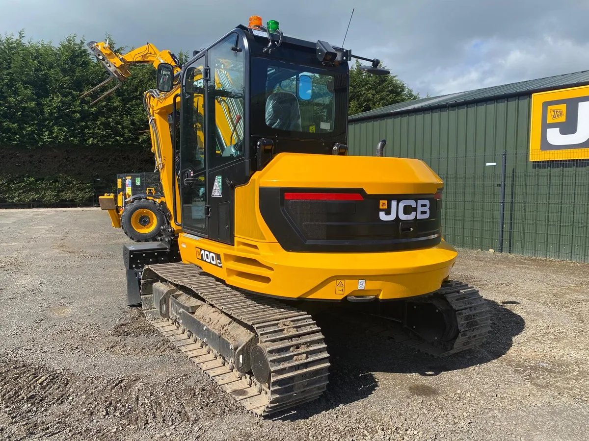 NEW JCB 100C-2 PRO MIDI DIGGER YEAR 2026 - Image 4