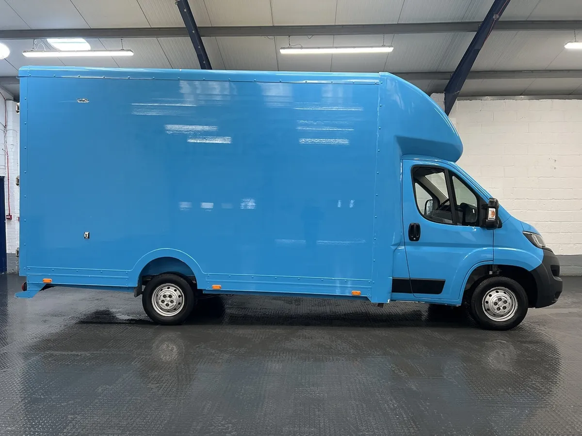 2022 Peugeot Boxer Low Loader Van - Image 1